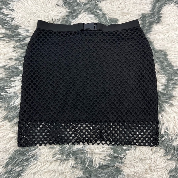 SEEK THE LABEL Dresses & Skirts - NWT Seek The Label Women's Black Netted Skirt Size Small